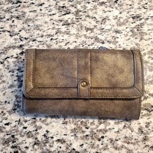 Bronze finish clutch